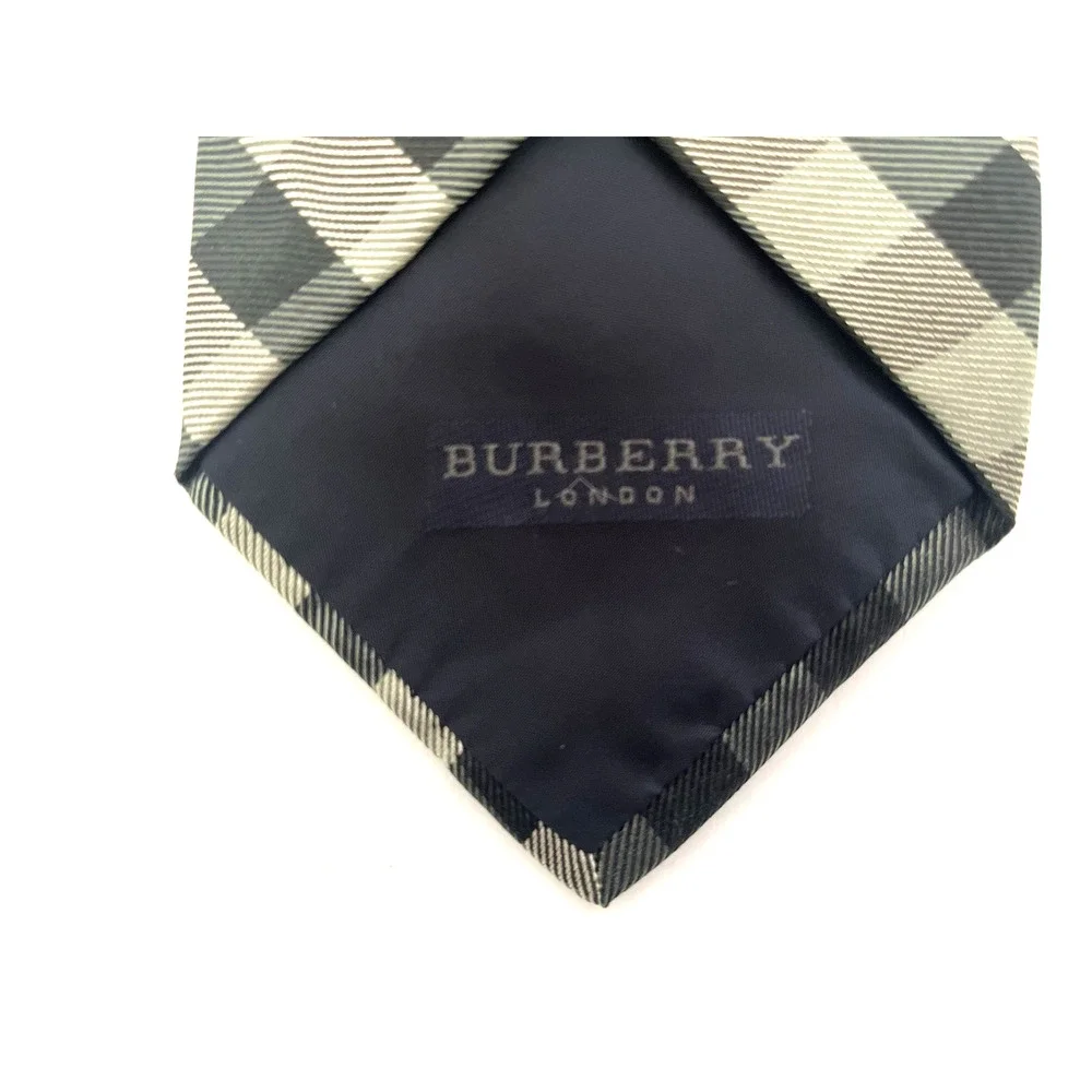 Burberry men tie